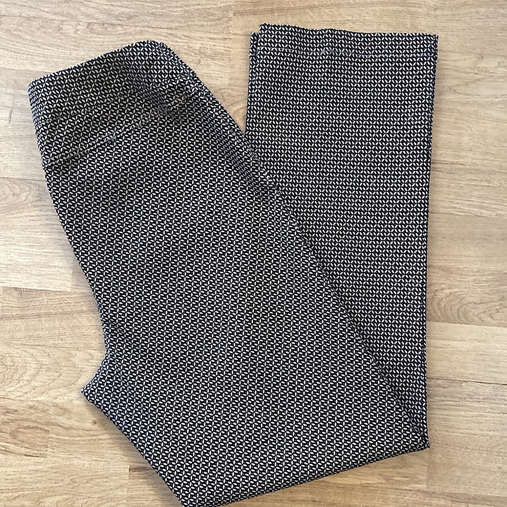 Slimsation By Multiples Black and White Straight Leg Pants